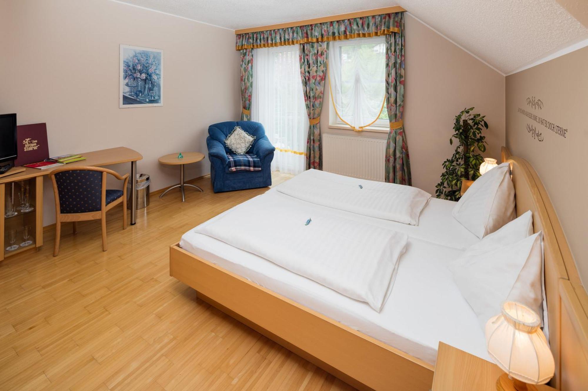 Gasthaus Pension Zum Lustigen Steirer Bruck an der Mur Habitación foto